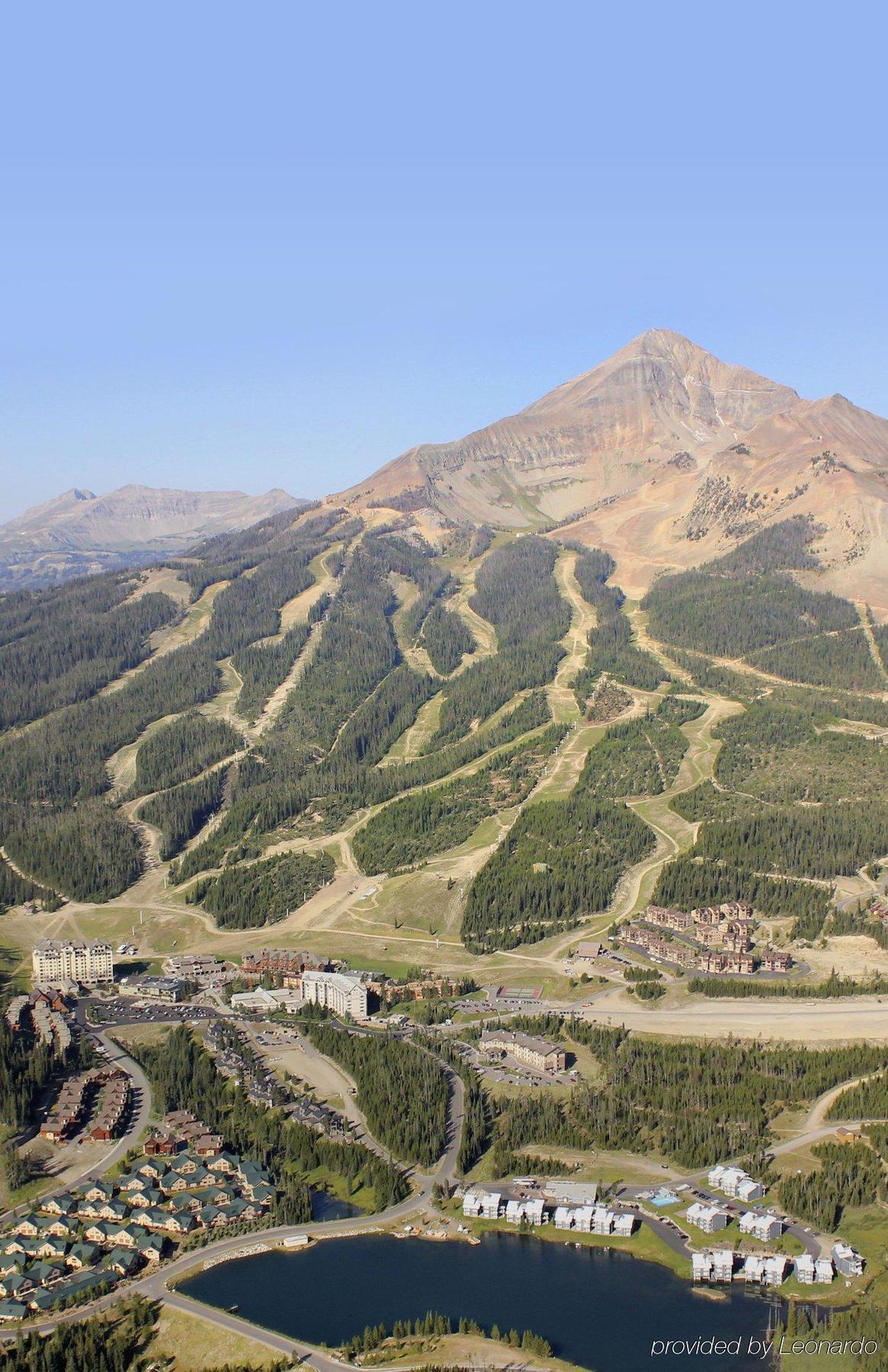 Whitewater Inn Big Sky Esterno foto